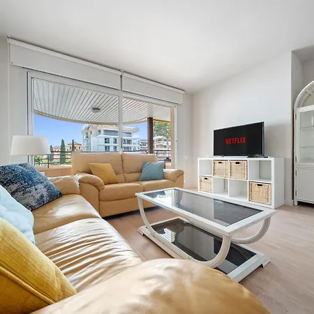 Luxury With Sea View And Parking * Salou