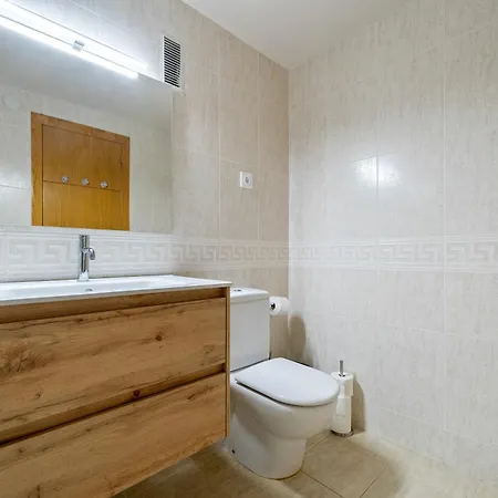 Luxury With Sea View And Parking Apartmán Salou